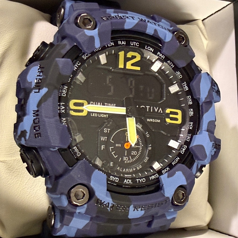 Activa Mens Sport Watch Blue Camo Dual Time Analog Digital 50M Water Resist New - Picture 7 of 8